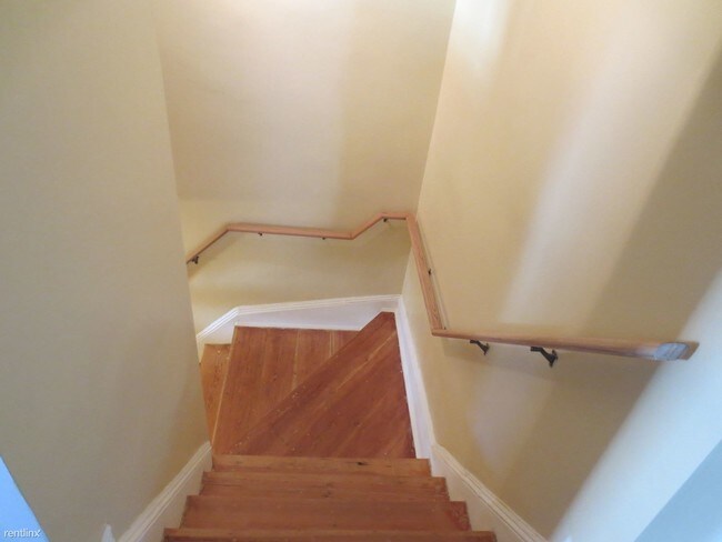 Foto del edificio - 20 Sheridan Ave