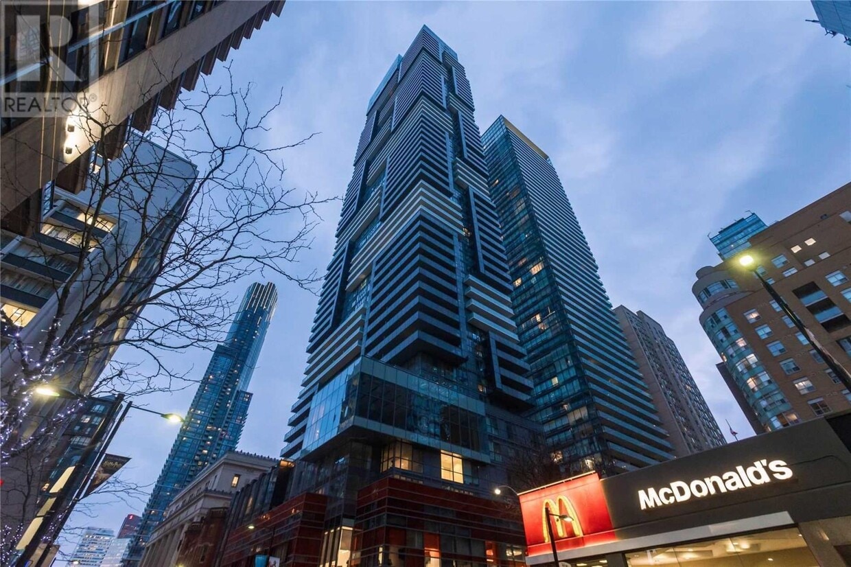 7 Grenville St, Toronto, ON M4Y 0E9 House for Rent in Toronto, ON