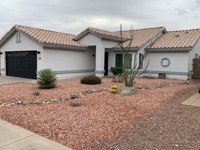 Building Photo - 4629 E Lavender Ln