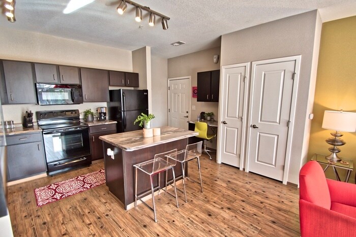 Foto principal - Find Your Perfect Fit At Terra Vida!