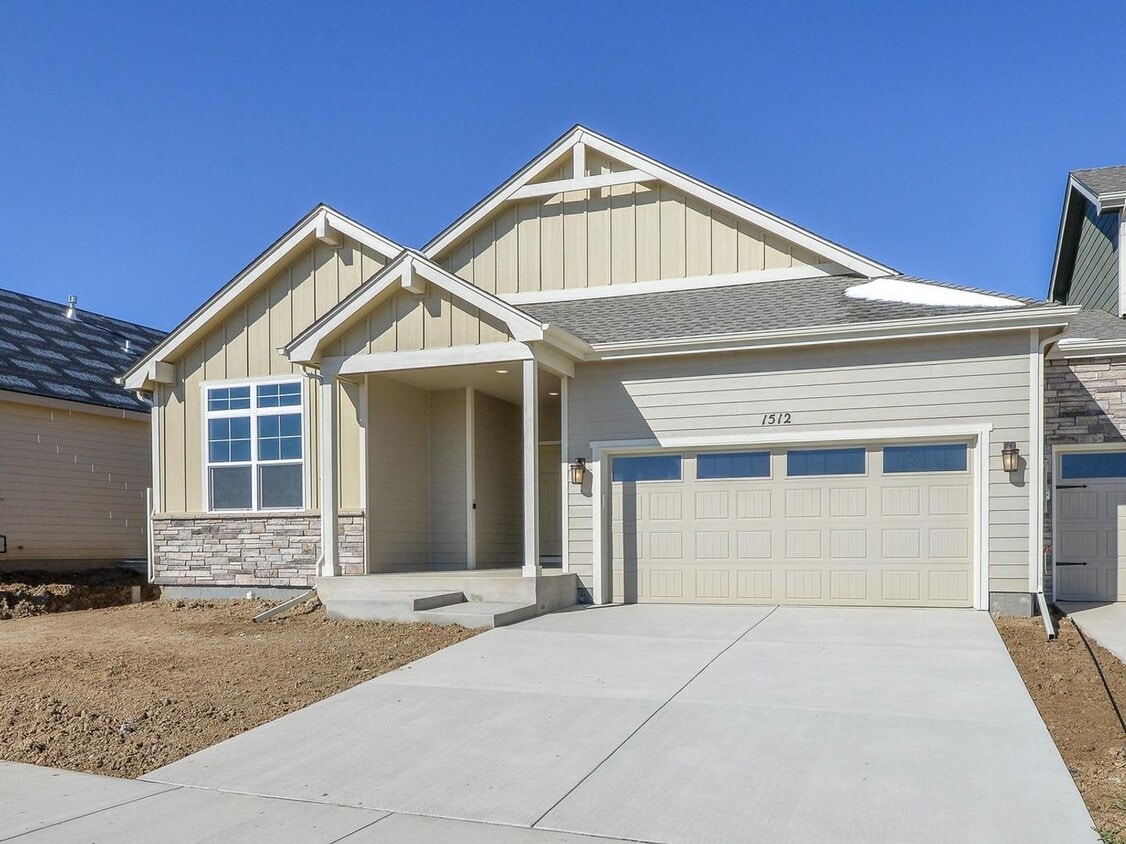 Beautiful 3 Bedroom, 2 Bath Ranch in Berthoud! - Beautiful 3 Bedroom, 2 Bath Ranch in Berthoud!