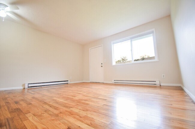 Foto del edificio - 12025-12095 SW 5th street