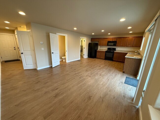 Foto del edificio - 1188 Forest Glen Dr