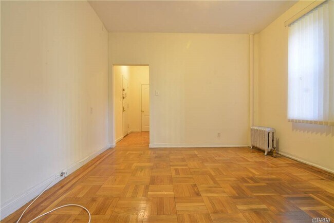 Foto del edificio - 7201-7204 4th Ave