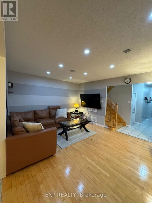 Photo du bâtiment - 1806 McCoy Ave