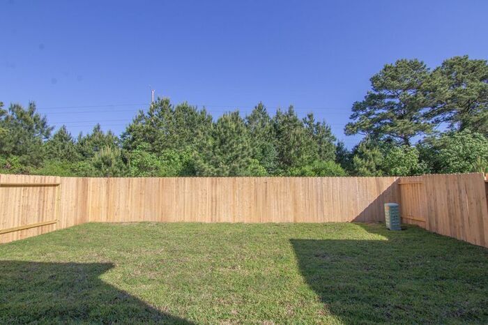 Foto del edificio - 4126 Farmers Pass Rd