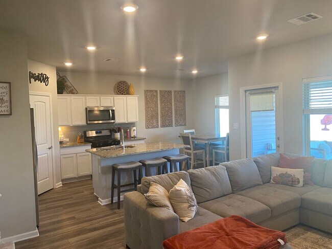 Foto del edificio - 40313 Sedgwick Ln