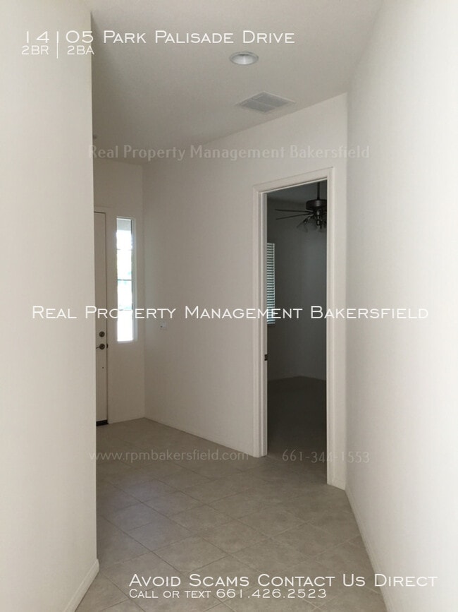 Building Photo - 14105 Park Palisade Dr