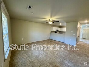Building Photo - 200 Gin Ct