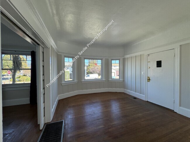 Foto del edificio - MOVE-IN READY 2+BR House in Prime NOBE neighborhood