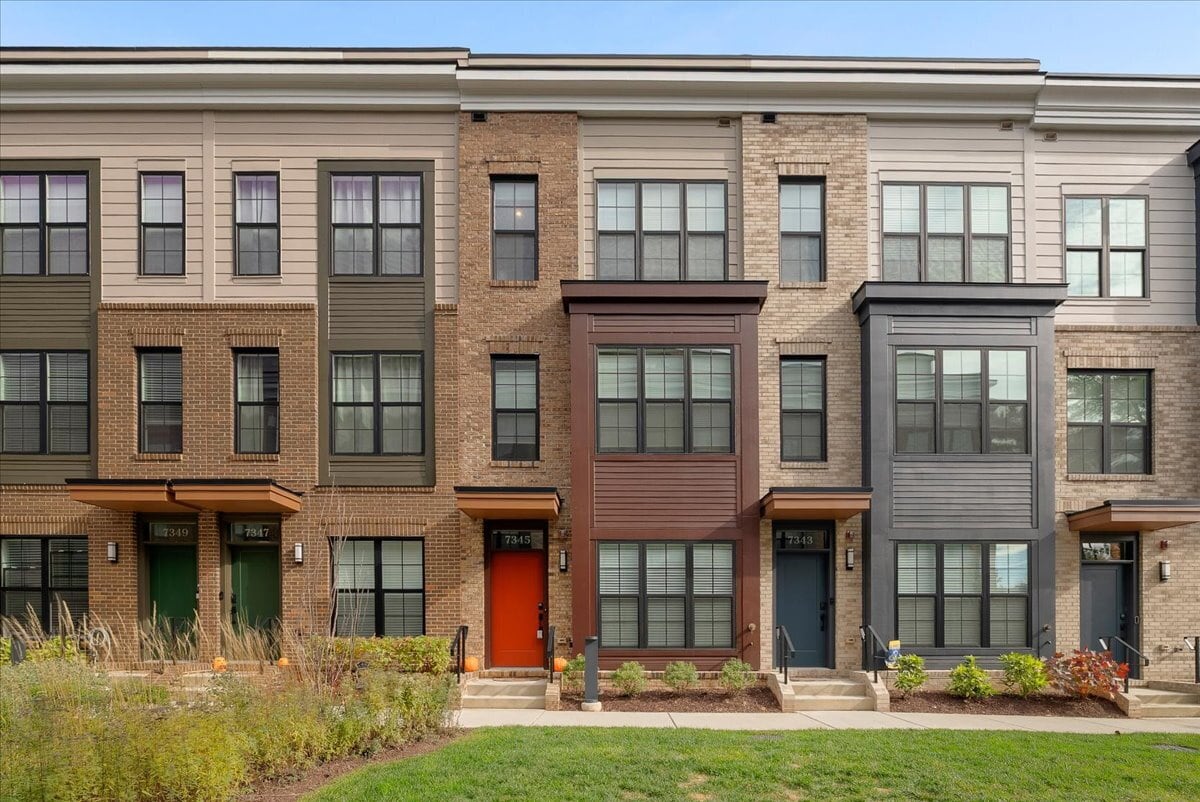 Foto principal - Modern 2024 Townhome with Rooftop Terrace.