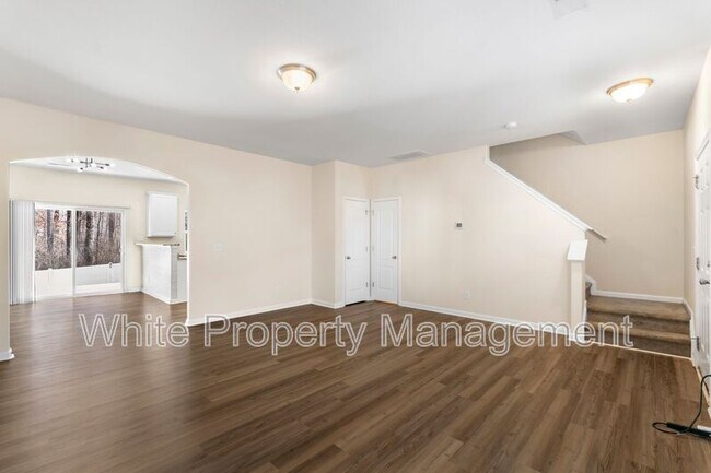 Foto del edificio - 7621 Mockernut Dr