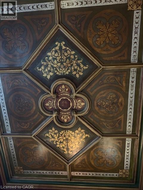 Photo du bâtiment - 36 James St S