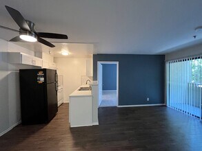 Interior Photo - 700 S. Berendo Ave
