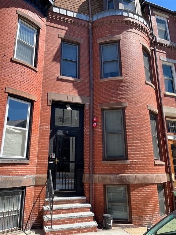 Building Photo - 45 Delle Ave