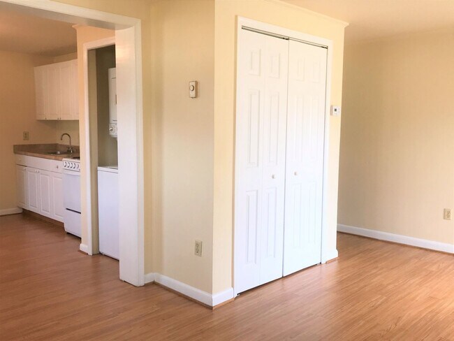 Foto del edificio - Location, Community, Quality Living. It St...