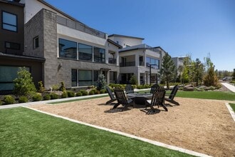 Building Photo - 67 Caballada St