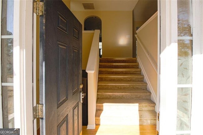 Building Photo - 332 Mica Trail