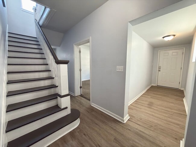 Photo - Charming 3 Bedroom, 2 Bath Single-Family Home in Norwood, Ohio – Spacious Living in a Prime Locat...