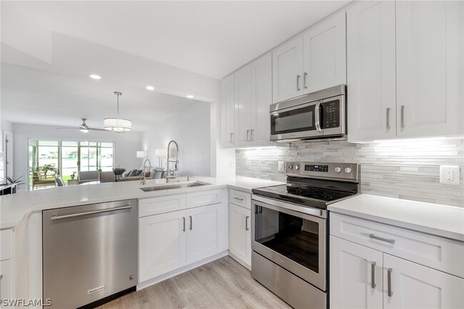 Foto del edificio - 7848 Emerald Cir