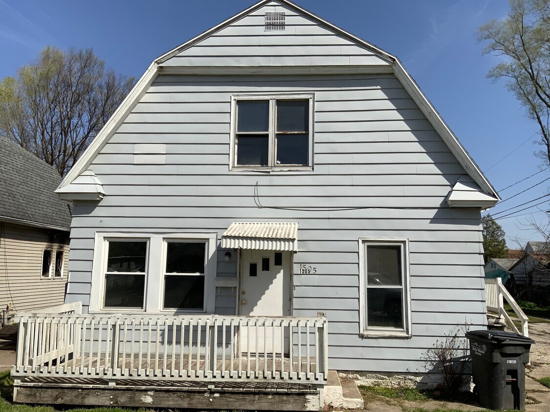 1505 Griggs St, Danville, IL 61832 House Rental in Danville, IL