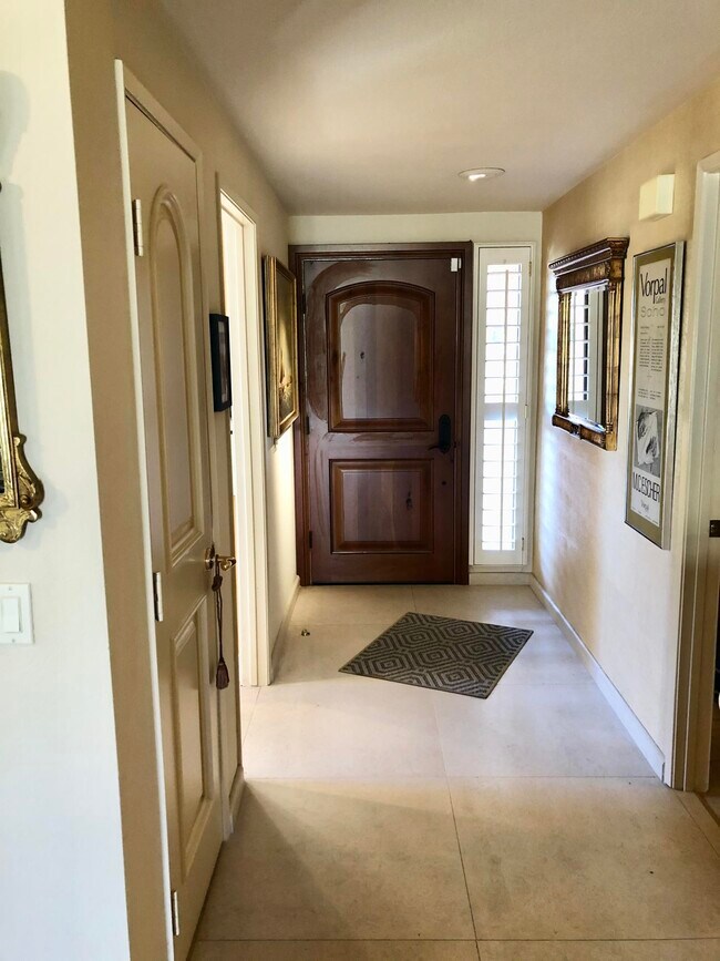 Building Photo - 48638 Wolfberry Ct