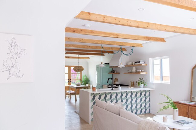 Foto principal - 3625 Edenhurst Ave