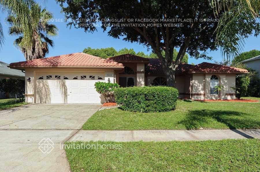 Foto principal - 5909 Redhawk Dr