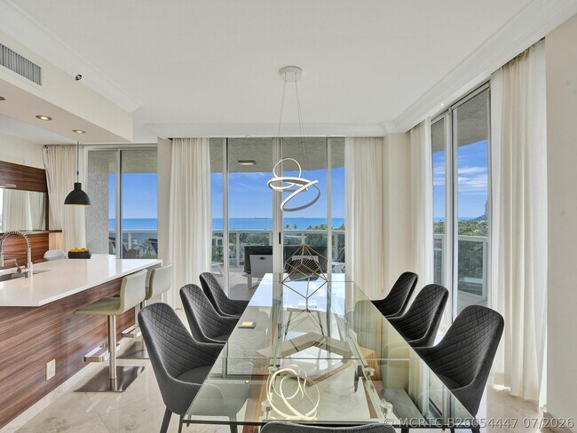 Foto del edificio - 3100 N Ocean Blvd