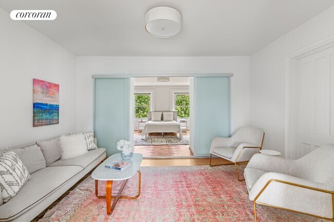 Foto del edificio - 228 Clinton St