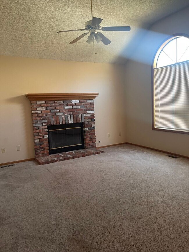 Foto del edificio - 4731 Moundridge Ct