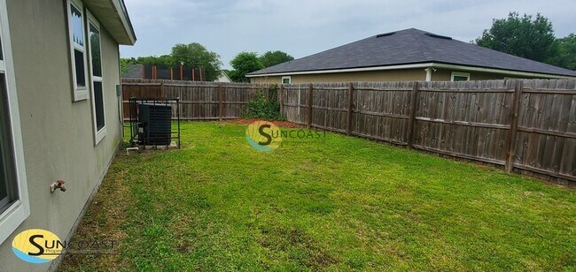 Foto del edificio - 9487 Thorn Glen Rd