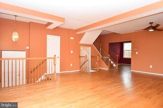 Building Photo - 6216 Roudsby Ln