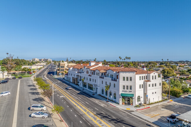 Building Photo - Villa San Clemente