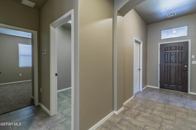 Building Photo - 311 Covington Ridge Way