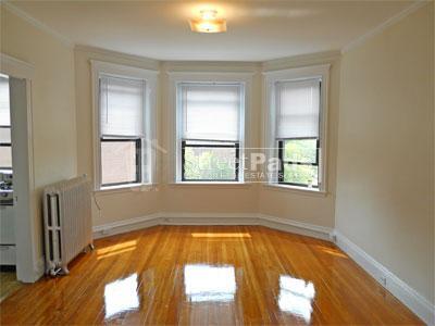 Foto principal - 1 bedroom in Malden MA 02148