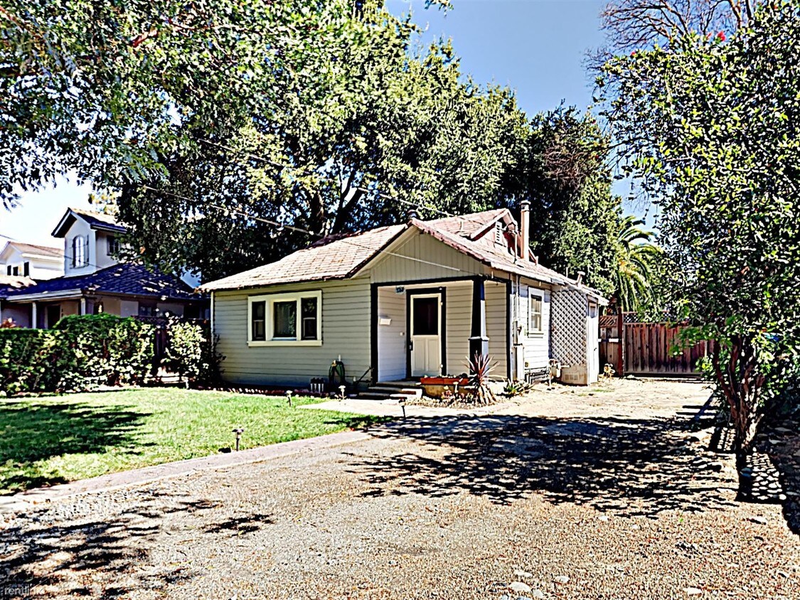 Foto principal - 1 br, 1 bath House - 1260 Coolidge Ave