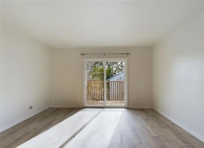 Building Photo - Beautiful 1 Bed 1 Bath Available