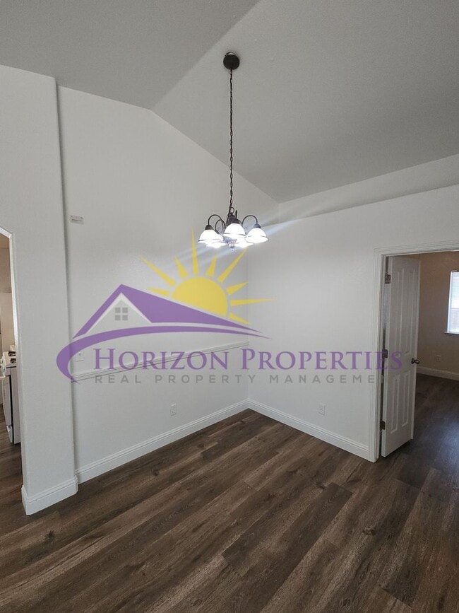 Building Photo - 8323 Adagio Way