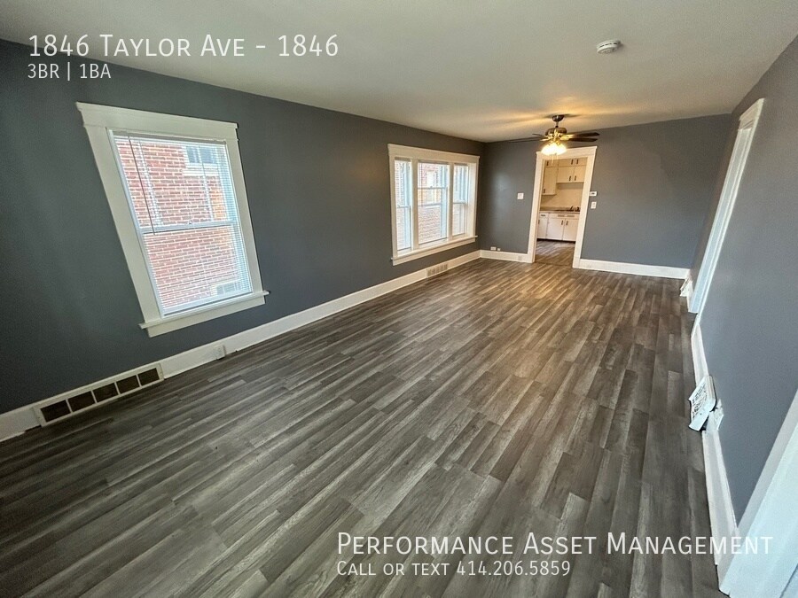 Primary Photo - Glorious 3 Bedroom Lower in Racine