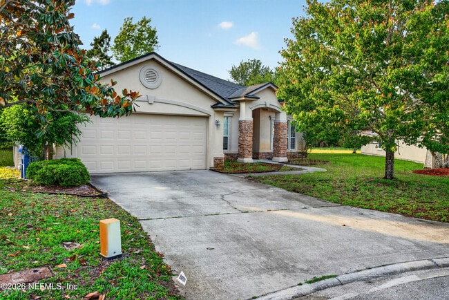 Foto del edificio - 222 Linda Lake Ln