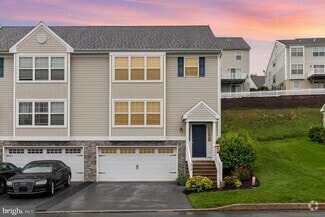 Building Photo - 774 Winding Ln
