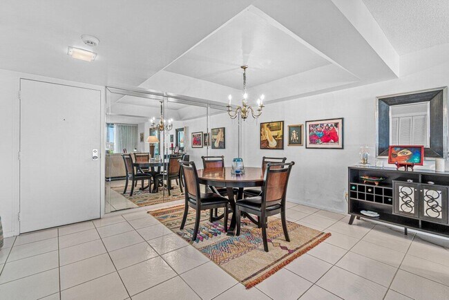 Building Photo - 3589 S Ocean Blvd