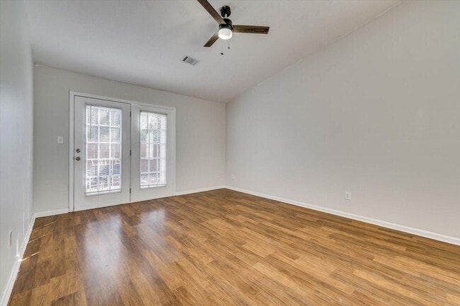 Foto del edificio - 150 Portofino Ln SW