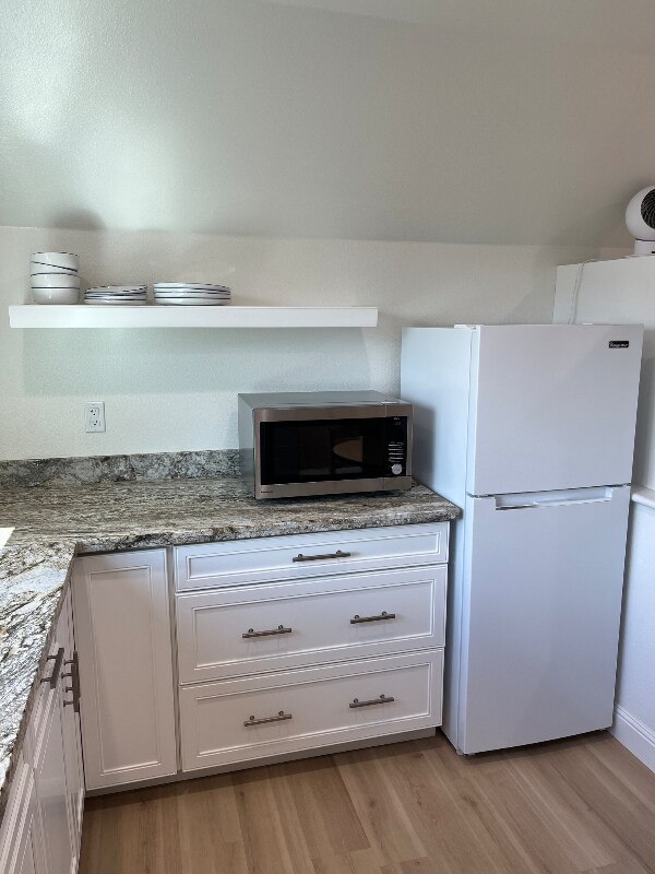 Foto del edificio - 6696 Mosquito Rd