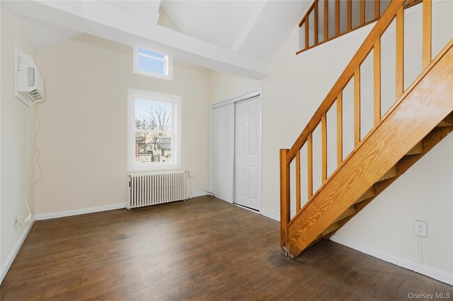 Building Photo - 2984 Dorlon Pl