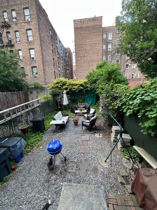 Building Photo - 507 W 173rd St