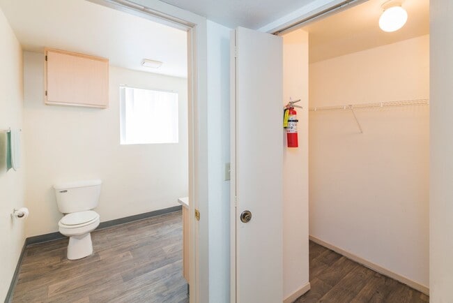 Interior Photo - Summit Creek Apartment Homes