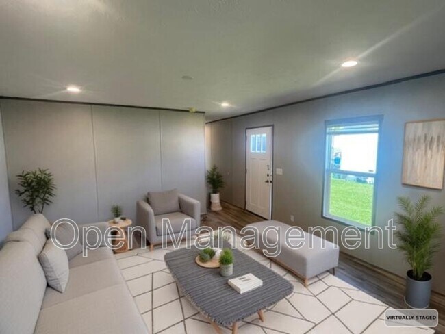 Foto del edificio - 17481 Orange Grove Rd