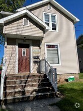 Building Photo - 650 Franklin St
